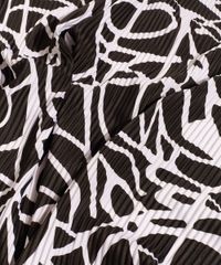 Lenco-Feminino-DVF-Acetinado-Plissado-Estampado-Assinatura-Preto-9955429-Preto_5