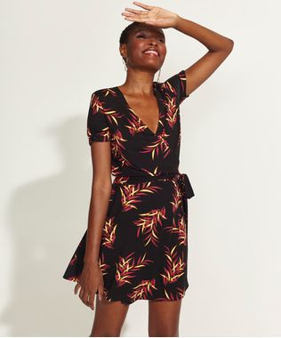 Vestido-Feminino-DVF-Curto-Envelope-Estampado-Folhas-Manga-Curta-Preto-9954183-Preto_1