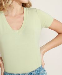 Blusa-Feminina-Basica-Manga-Curta-Decote-V-Verde-Claro-9551021-Verde_Claro_1_4