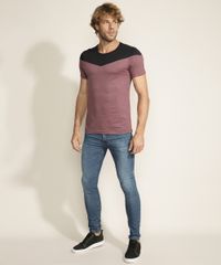 Camiseta-Masculina-com-Recorte-Manga-Curta-Gola-Careca-Vinho-9960287-Vinho_3