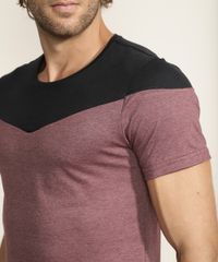 Camiseta-Masculina-com-Recorte-Manga-Curta-Gola-Careca-Vinho-9960287-Vinho_4