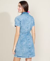 Vestido-Jeans-Feminino-com-Botoes-Manga-Curta-Gola-Esporte-Azul-Claro-9964764-Azul_Claro_2