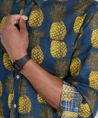 Camisa-Estampada-de-Abacaxis-Azul-Marinho-8711025-Azul_Marinho_4