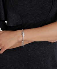 Pulseira-com-Pingentes-Prateada-8718424-Prateada_2