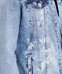 Jaqueta-Jeans-Trucker-Destroyed-com-Estampa-Azul-Medio-8756338-Azul_Medio_4 Jaqueta-Jeans-Trucker-Destroyed-com-Estampa-Azul-Medio-8756338-Azul_Medio_4