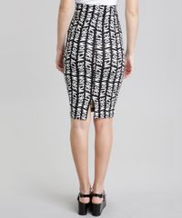 Saia-Midi-Estampada--More-Action--Preta-8750184-Preto_2