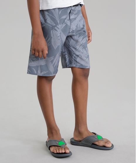 Bermuda-Estampada-de-Folhagens-Cinza-8729270-Cinza_1