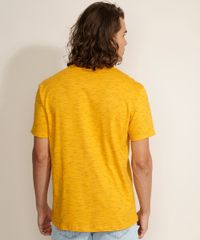 Camiseta-Masculina-Basica-com-Bolso-Manga-Curta-Gola-Careca-Mostarda-9286099-Mostarda_2