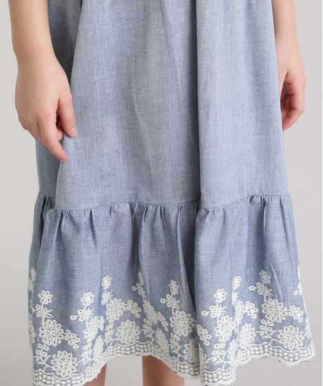 vestido jeans com bordado floral