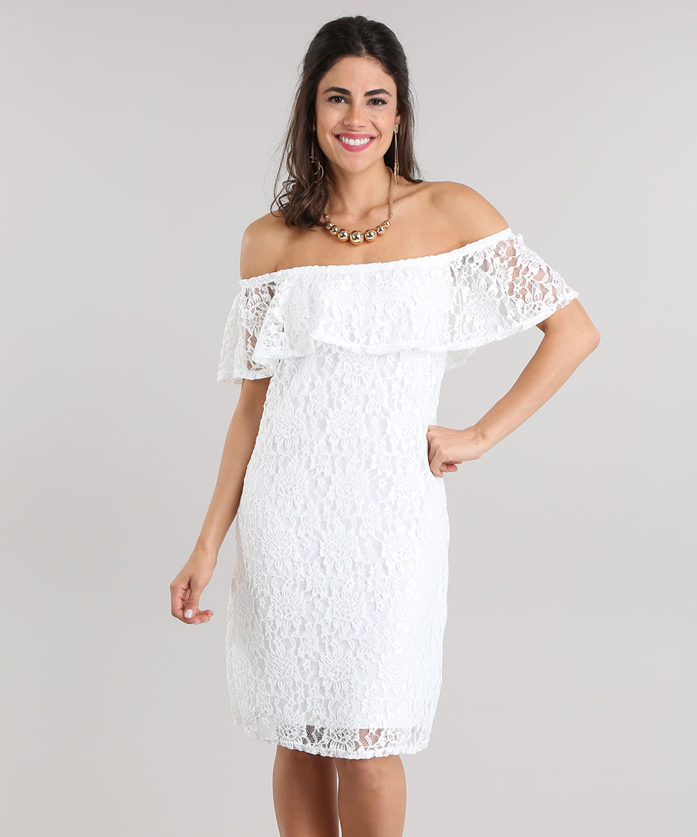 vestido branco com babado no ombro