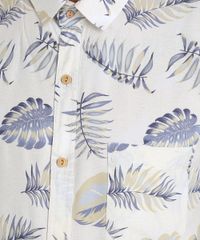 Camisa-Estampada-de-Folhas-Bege-Claro-8859141-Bege_Claro_4
