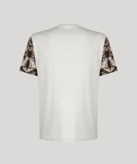 Camiseta-BlueMan-com-Bolso-Estampado-de-Borboletas-Bege-Claro-8854646-Bege_Claro_6
