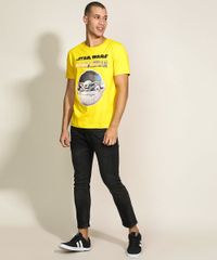 Camiseta-Masculina-Mandalorian--Baby-Yoda--Star-Wars-Manga-Curta-Gola-Careca-Amarela-9974914-Amarelo_3