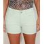 Short-de-Sarja-Feminino-Reto-Cintura-Media-com-Barra-Dobrada-Verde-Claro-9967679-Verde_Claro_1