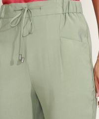 Calca-Feminina-Jogger-com-Cordao-e-Bolsos-Verde-1-9816296-Verde_1_5