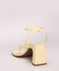 Sandalia-Feminina-Oneself-com-Tiras-Salto-Medio-Quadrado-Amarela-9973047-Amarelo_4