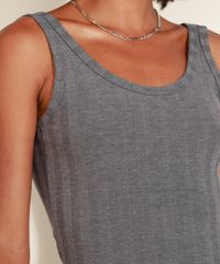 Vestido-Feminino-Midi-Canelado-com-Fendas-Alca-Larga-Cinza-Mescla-Escuro-9960656-Cinza_Mescla_Escuro_4 Vestido-Feminino-Midi-Canelado-com-Fendas-Alca-Larga-Cinza-Mescla-Escuro-9960656-Cinza_Mescla_Escuro_4