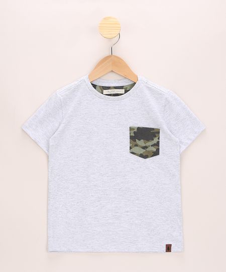Camiseta-Infantil-com-Bolso-Estampado-Camuflado-Manga-Curta-Gola-Careca-Cinza-Mescla-Claro-9970278-Cinza_Mescla_Claro_1 Camiseta-Infantil-com-Bolso-Estampado-Camuflado-Manga-Curta-Gola-Careca-Cinza-Mescla-Claro-9970278-Cinza_Mescla_Claro_1