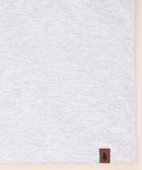 Camiseta-Infantil-com-Bolso-Estampado-Camuflado-Manga-Curta-Gola-Careca-Cinza-Mescla-Claro-9970278-Cinza_Mescla_Claro_4