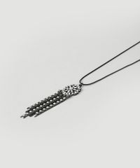 Colar-Longo-com-Pingente-de-Strass-Preto-8716879-Preto_3