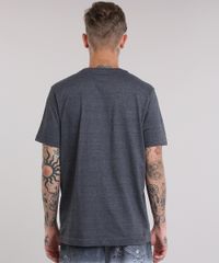 Camiseta-com-Bolso-Estampado-de-Coqueiros-Cinza-Mescla-Escuro-8788297-Cinza_Mescla_Escuro_2