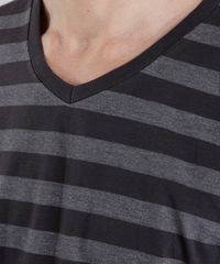 Camiseta-Listrada-Preta-8819663-Preto_4