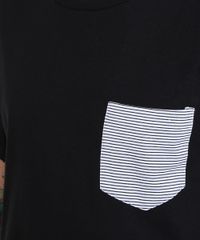 Camiseta-com-Bolso-Estampado-Listrado-Preta-8931816-Preto_4
