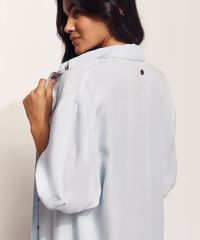 Saida-de-Praia-Jeans-Chemise-Feline-Midi-com-Bolso-Manga-Bufante-Azul-Claro-9970567-Azul_Claro_5