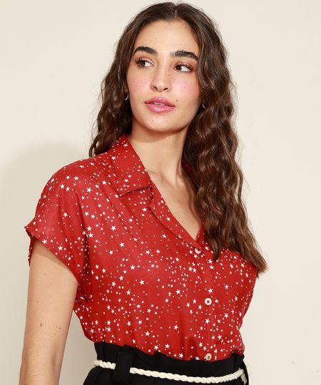 Camisa-Feminina-Estampada-de-Estrelas-Manga-Curta--Vermelha-9965647-Vermelho_1 Camisa-Feminina-Estampada-de-Estrelas-Manga-Curta--Vermelha-9965647-Vermelho_1