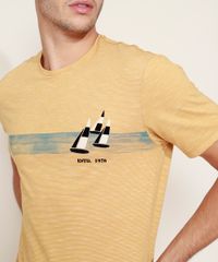 Camiseta-Masculina-Barco-com-Faixa-Manga-Curta-Gola-Careca-Amarela-9970183-Amarelo_2