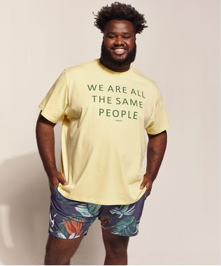 Camiseta-Masculina-Pipe-Plus-Size--The-Same-People-----Manga-Curta-Gola-Careca-Amarelo-Claro-9970444-Amarelo_Claro_1