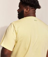 Camiseta-Masculina-Pipe-Plus-Size--The-Same-People-----Manga-Curta-Gola-Careca-Amarelo-Claro-9970444-Amarelo_Claro_5