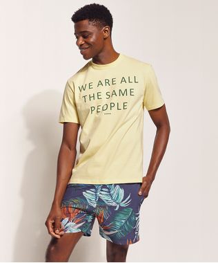 Camiseta-Masculina-Pipe-Tal-Pai-Tal-Filho---The-Same-People-----Manga-Curta-Amarela-9970428-Amarelo_1