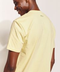 Camiseta-Masculina-Pipe-Tal-Pai-Tal-Filho---The-Same-People-----Manga-Curta-Amarela-9970428-Amarelo_6