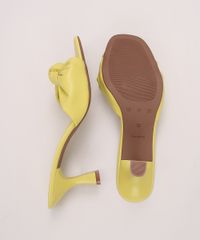 Tamanco-Feminino-Oneself-com-No-Salto-Medio-Taca-Amarelo-9974893-Amarelo_6