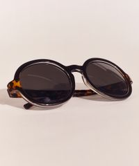 Oculos-de-Sol-Redondo-Feminino-Ostra-Brasil-Preto-9966384-Preto_2