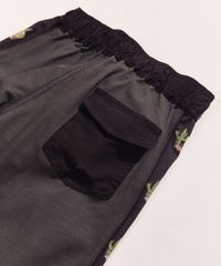 Bermuda-Surf-Infantil-Birden-Tal-Pai-Tal-Filho-Caveira-e-Cacto-com-Bolso-Verde-Escuro-9969578-Verde_Escuro_5