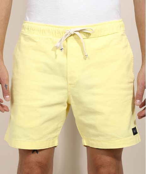 Bermuda-Masculina-de-Sarja-Birden-com-Bolsos-e-Cordao-Amarela-9971328-Amarelo_1