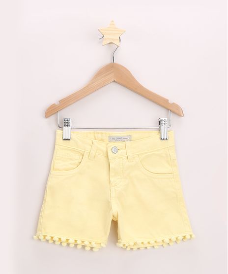Short-de-Sarja-Infantil-com-Pompons-e-Bolsos-Amarelo-9965934-Amarelo_1