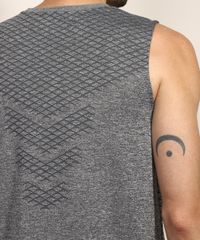 Regata-Masculina-Esportiva-Ace-com-Estampa-de-Escamas-Gola-Careca-Cinza-Mescla-Escuro-9969635-Cinza_Mescla_Escuro_6