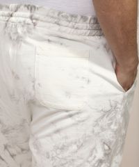 Bermuda-de-Moletom-Masculina-Plus-Size-Relaxed-Estampada-Tie-Dye-com-Cordao-Cinza-9962299-Cinza_4