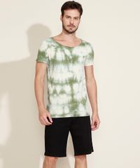 Camiseta-Masculina-Slim-Estampada-Tie-Dye-Manga-Curta-Gola-Canoa-Verde-9965509-Verde_3