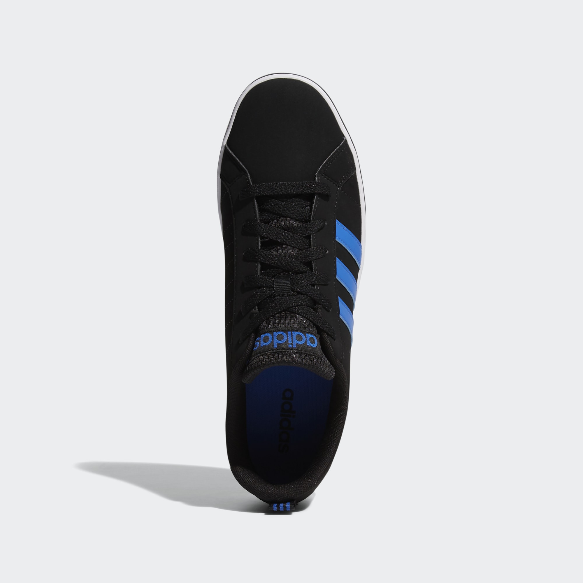 aw4591 adidas