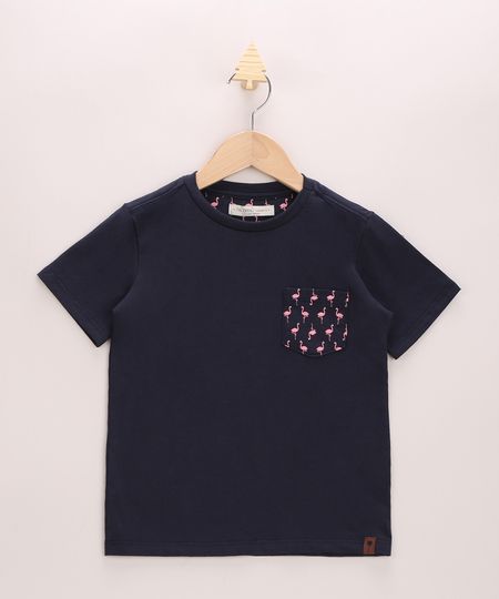 Camiseta-Infantil-com-Bolso-Estampado-de-Flamingos-Manga-Curta-Azul-Marinho-9968705-Azul_Marinho_1