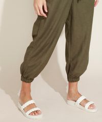 Macacao-Feminino-Jogger-com-Linho-e-Fivela-Alca-Fina-Decote-V-Verde-Militar-9947522-Verde_Militar_4