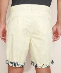 Bermuda-de-Sarja-Masculina-Reta-Chino-Estampada-de-Folhagem-Amarela-Claro-9967053-Amarelo_Claro_2