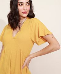 Vestido-Feminino-Curto-Canelado-com-Babado-e-Amarracao-Manga-Curta-Mostarda-9960949-Mostarda_4