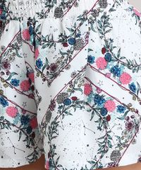 Short-Estampado-Floral-Off-White-8835778-Off_White_4