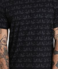 Camiseta-Estampada-de-Andorinhas-Preta-8959017-Preto_4