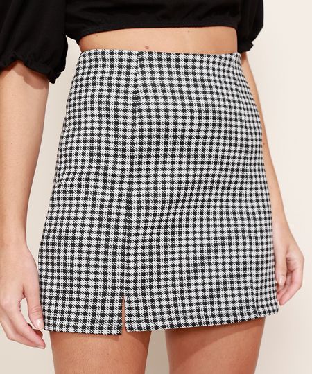 Saia-Feminina-Curta-Estampada-Xadrez-Vichy-com-Fenda-Preta-9982403-Preto_1 Saia-Feminina-Curta-Estampada-Xadrez-Vichy-com-Fenda-Preta-9982403-Preto_1